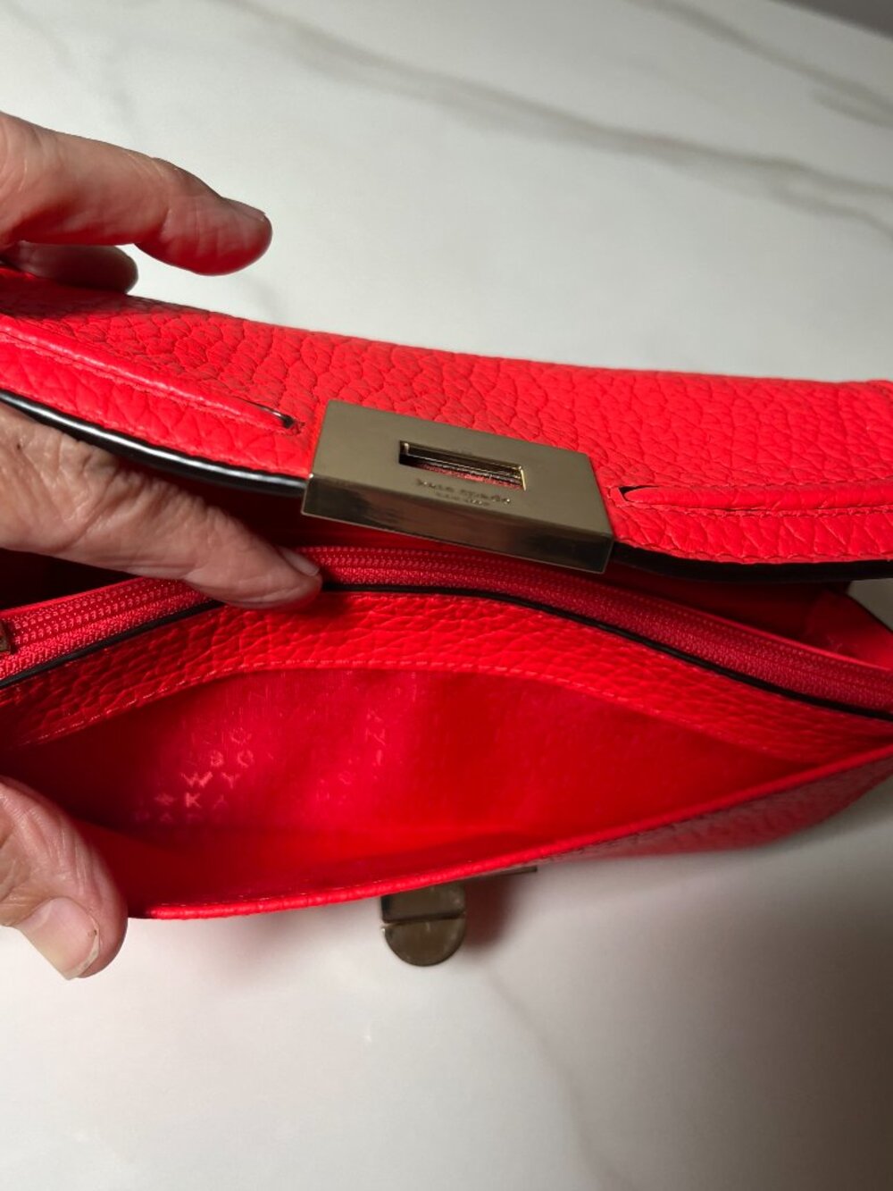 Kate Spade New York Red Pebbled Leather Turn Lock Continental Wallet - Picture 6 of 12